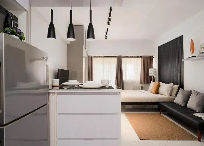 New! Modern In Greenbelt Makati With Pool & Gym *
