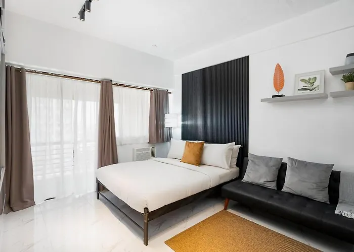 Apartamento New! Modern In Greenbelt Makati With Pool & Gym *